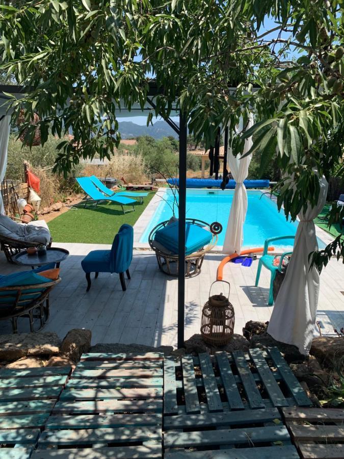 Casa Rosalinda Hotel Figari  Kültér fotó